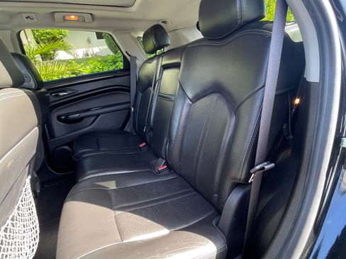 Used 2016 Cadillac SRX Performance w/ Midnight Edition Package AWD/4WD image 18