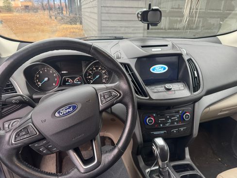 Used 2018 Ford Escape SEL AWD/4WD image 19