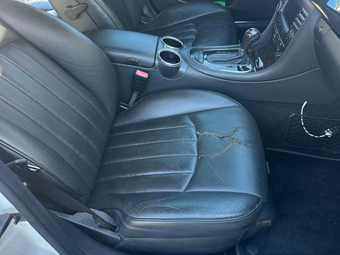 Used 2008 Mercedes-Benz CLS 550 image 10