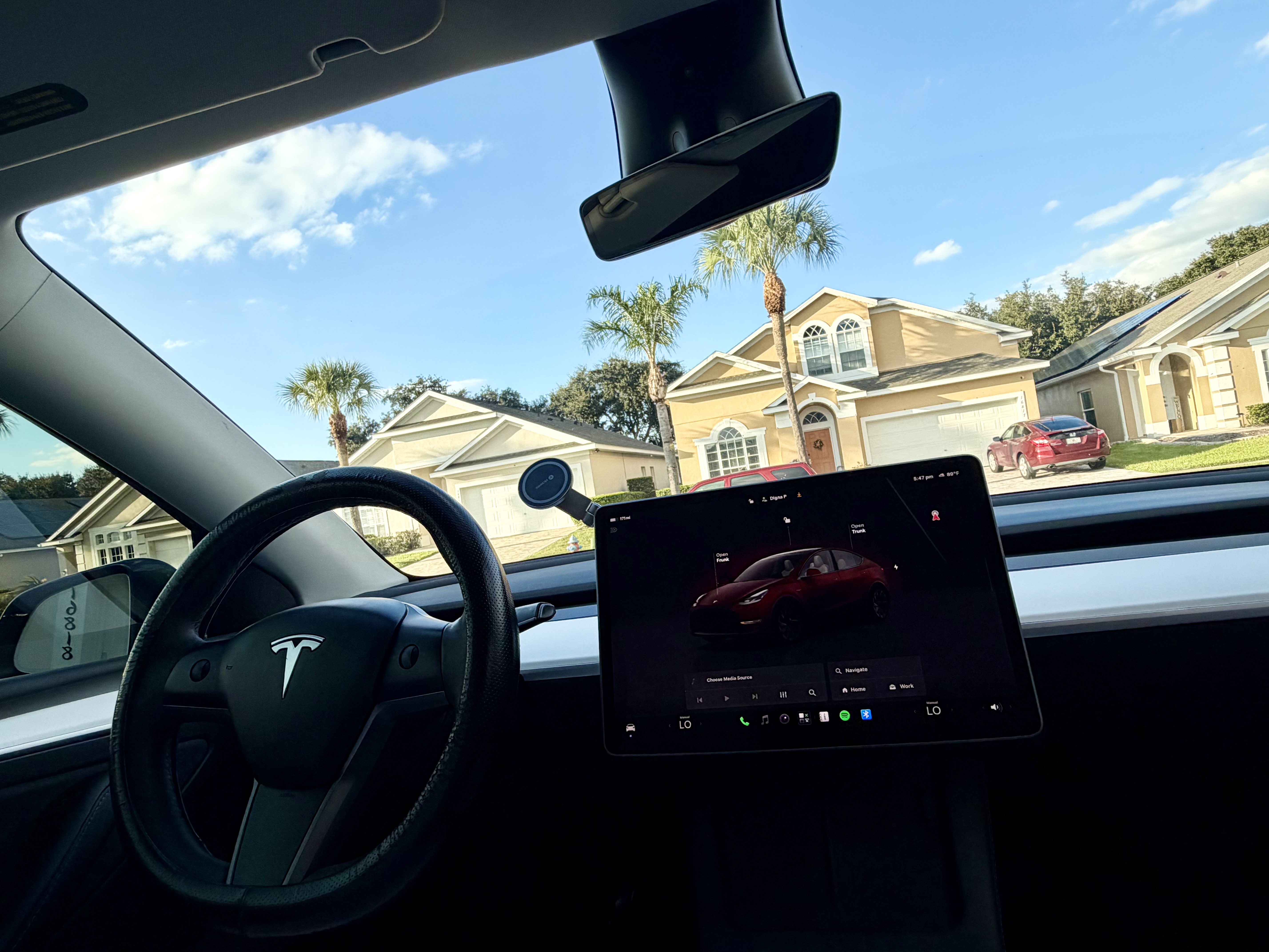 Used 2023 Tesla Model Y Long Range AWD/4WD image 11
