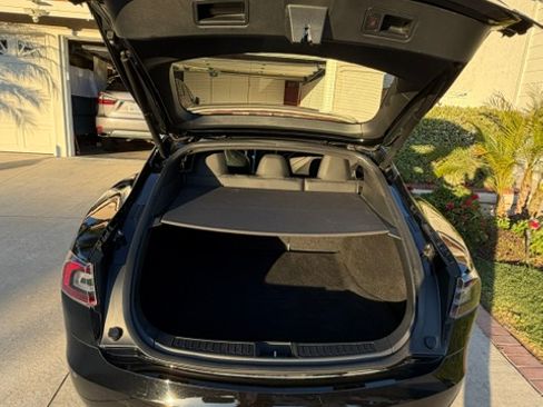 Used 2018 Tesla Model S 75D image 9