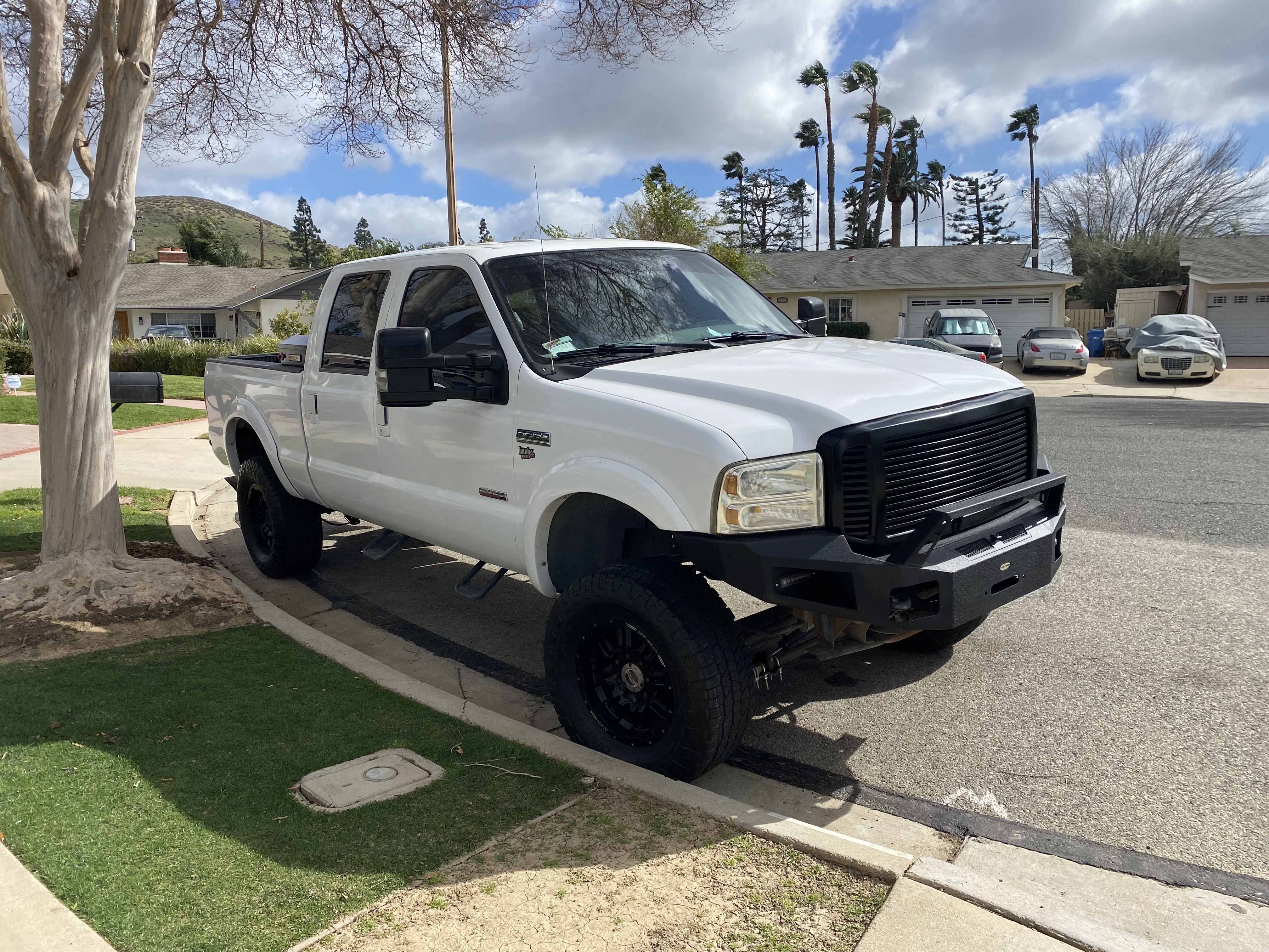 Used 2005 Ford F250 XLT AWD/4WD image 1