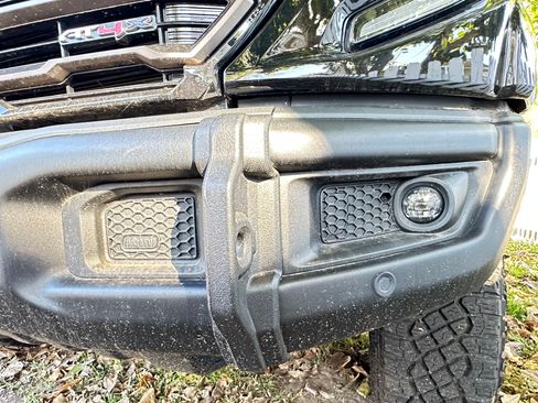 Used 2024 GMC Sierra 1500 AT4X image 19