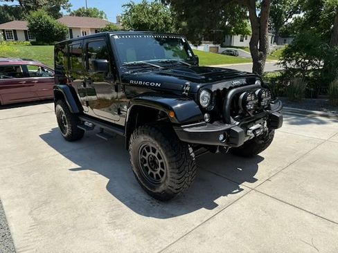 Used 2017 Jeep Wrangler Unlimited Rubicon w/ Dual Top Group image 6