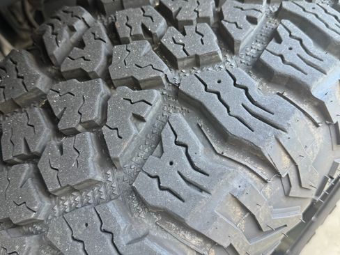 Used 2020 Chevrolet Silverado 1500 Custom w/ Custom Value Package image 11