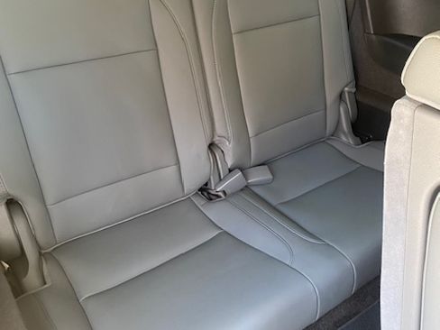 Used 2016 Acura MDX FWD w/ Tech & Entertainment image 17