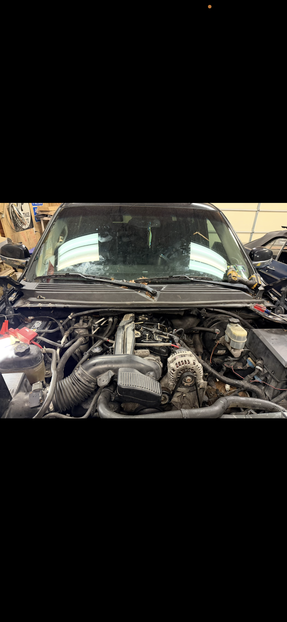 Used 2010 GMC Yukon XL Denali AWD/4WD image 6