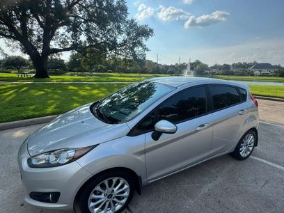 Used 2014 Ford Fiesta SE w/ Equipment Group 201A