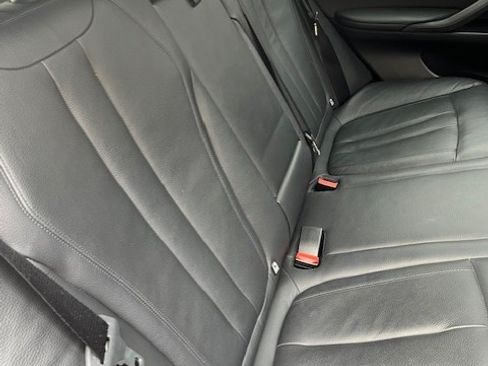 Used 2014 BMW X5 xDrive50i image 18