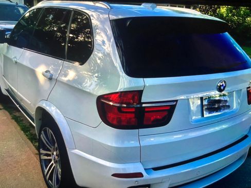 Used 2013 BMW X5 xDrive35i image 2