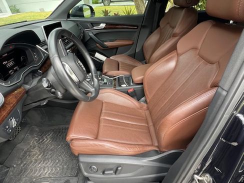 Used 2020 Audi Q5 2.0T Premium Plus image 4