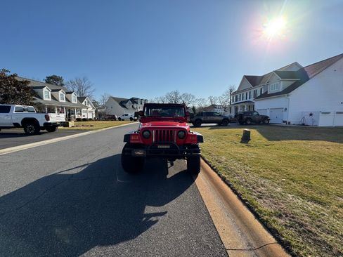 Used 1997 Jeep Wrangler Sport AWD/4WD image 4