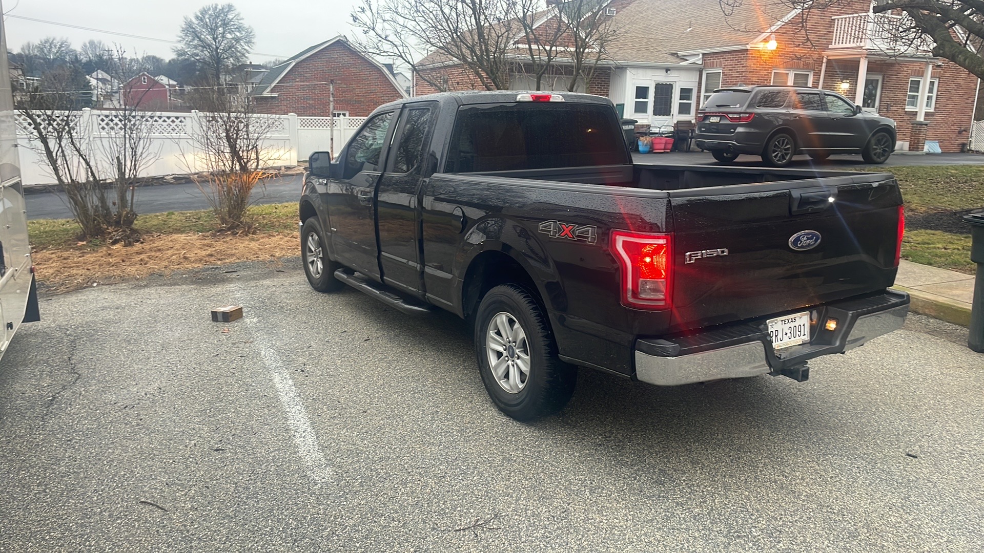 Used 2016 Ford F150 XL w/ Equipment Group 101A Mid AWD/4WD image 2