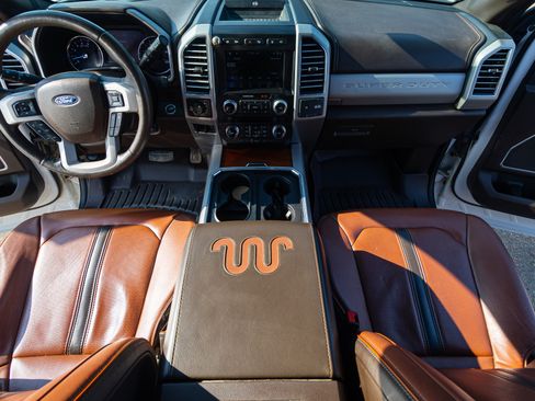 Used 2019 Ford F250 King Ranch w/ King Ranch Ultimate Package image 11