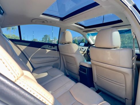 Used 2014 Nissan Maxima 3.5 SV w/ Premium Package FWD image 14