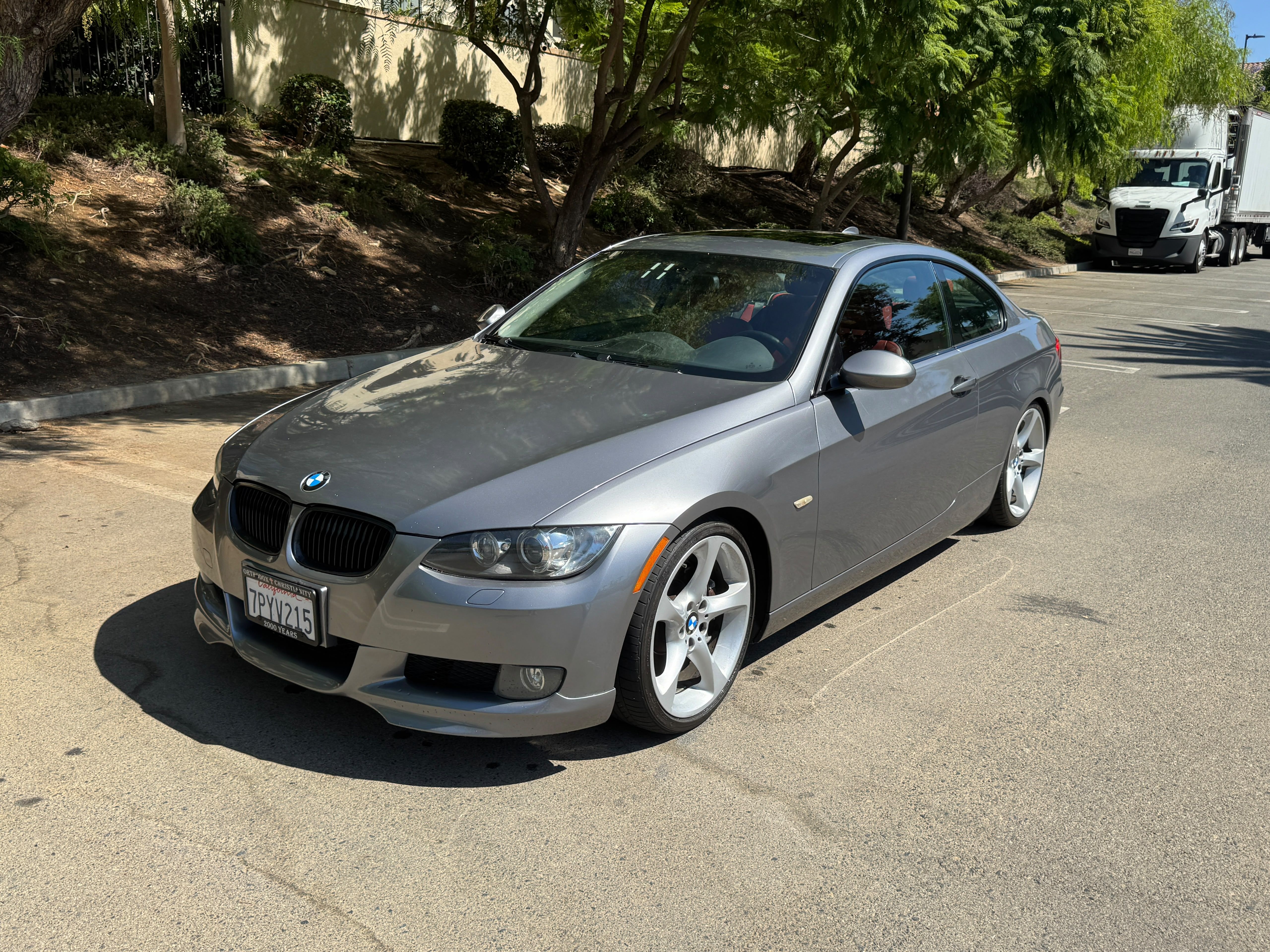 Used 2009 BMW 335i Coupe RWD image 1