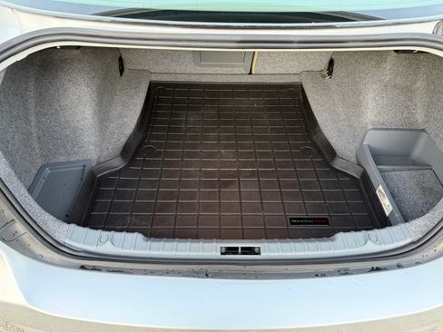 Used 2006 BMW 330i Sedan image 16