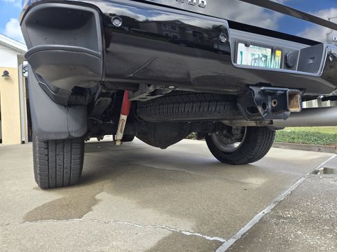 Used 2018 Chevrolet Silverado 2500 LTZ w/ Duramax Plus Package image 21