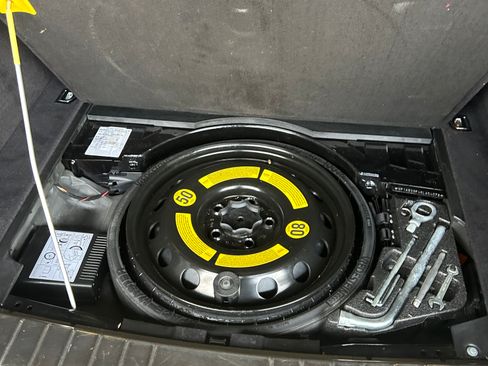 Used 2008 Porsche Cayenne S image 12