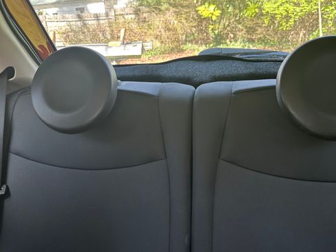 Used 2013 FIAT 500 Pop image 2