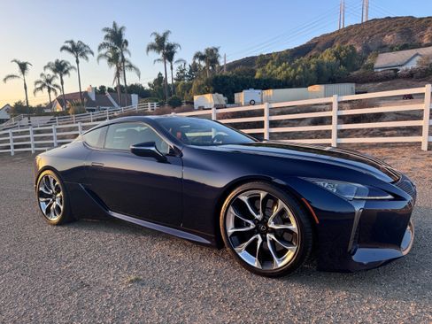 Used 2019 Lexus LC 500 Coupe image 1