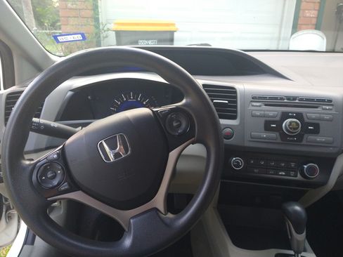 Used 2012 Honda Civic LX image 17