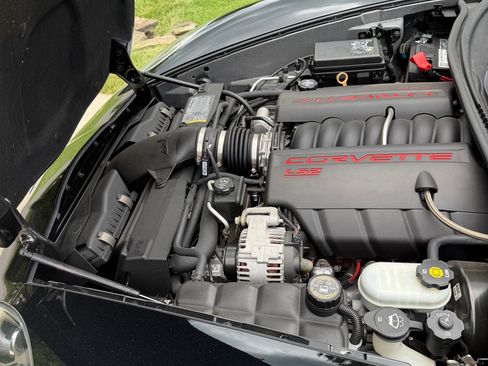 Used 2007 Chevrolet Corvette Convertible RWD image 8