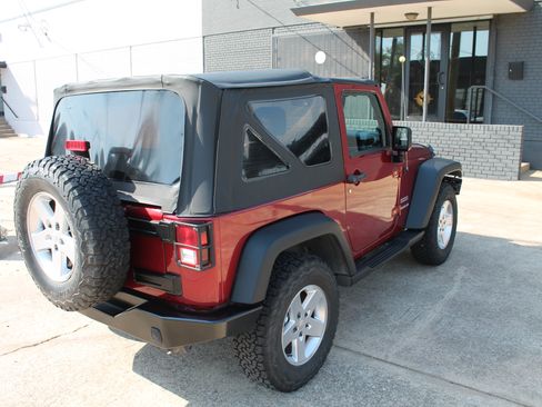 Used 2013 Jeep Wrangler Sport image 16