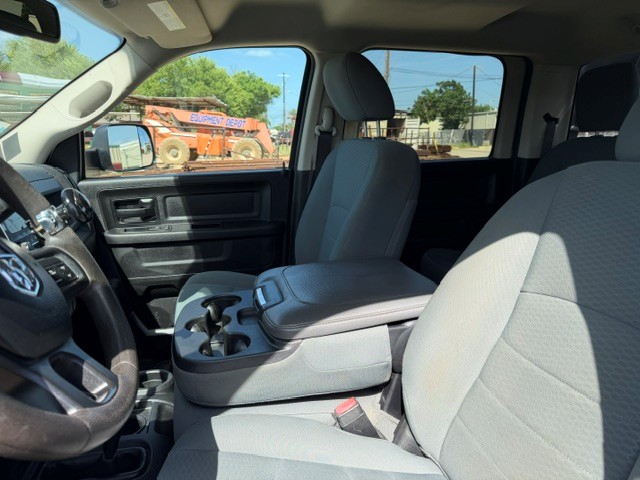 Used 2017 RAM 3500 Tradesman w/ Chrome Appearance Group AWD/4WD image 10