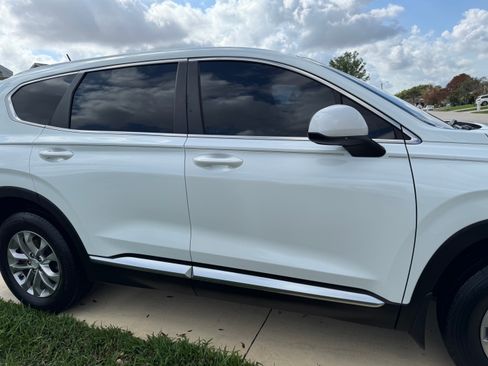 Used 2020 Hyundai Santa Fe SE image 8