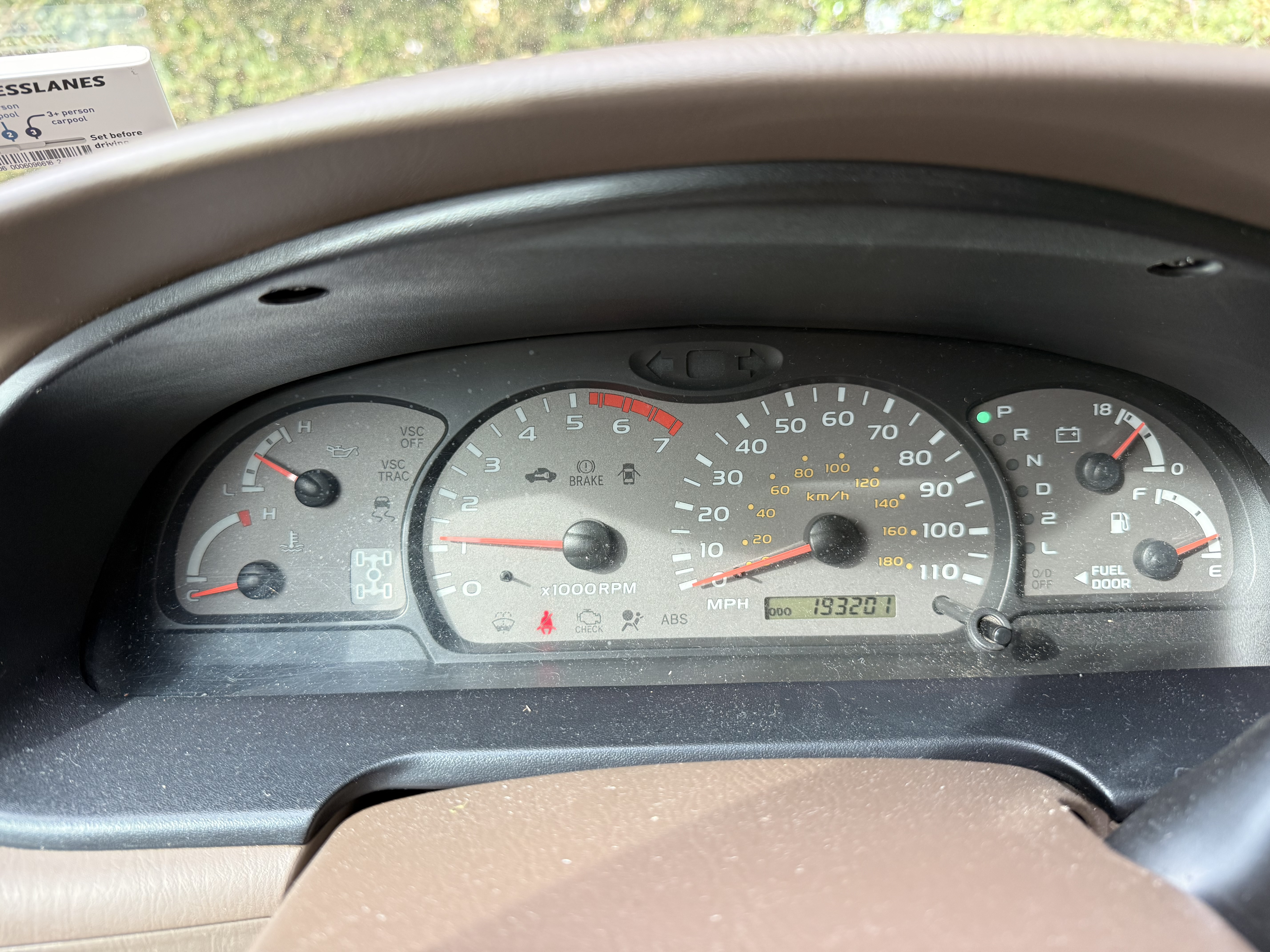 Used 2004 Toyota Sequoia Limited AWD/4WD image 4