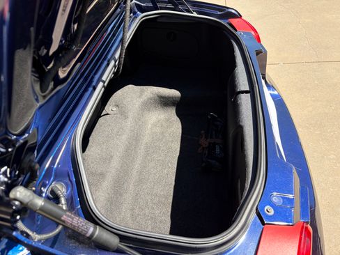 Used 2011 MAZDA MX-5 Miata Grand Touring w/ Premium Pkg RWD image 25