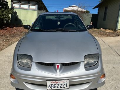 Used 2001 Pontiac Sunfire SE w/ Opt Pkg 2