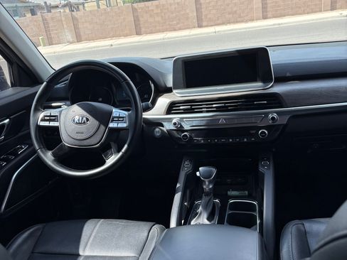 Used 2021 Kia Telluride EX image 12