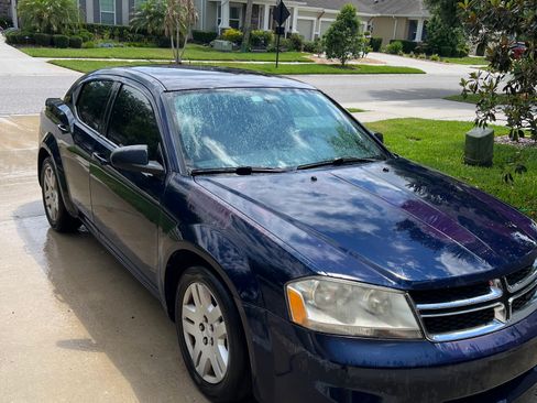 Used 2013 Dodge Avenger SE FWD image 15