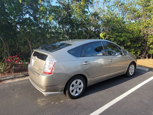 Used 2008 Toyota Prius Touring image 11