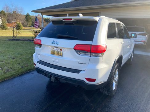 Used 2015 Jeep Grand Cherokee Laredo w/ Security & Convenience Group image 5