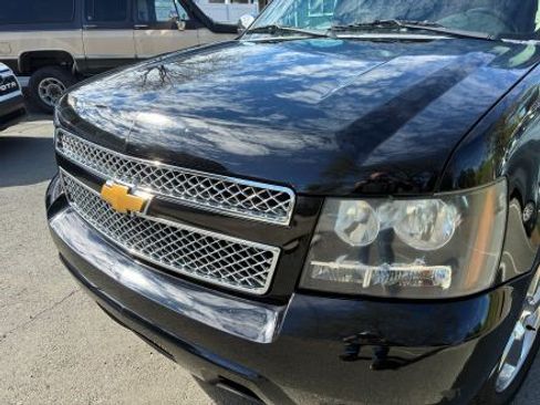 Used 2012 Chevrolet Tahoe LTZ image 9