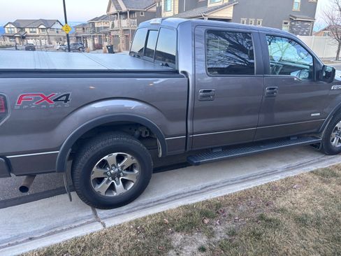 Used 2014 Ford F150 FX4 w/ Equipment Group 402A Luxury image 4