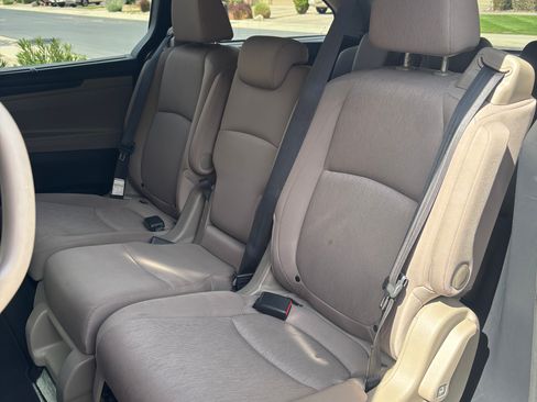 Used 2020 Honda Odyssey EX image 5