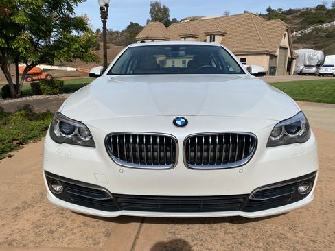 Used 2016 BMW 528i Sedan image 2