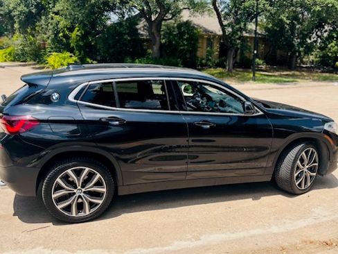 Used 2021 BMW X2 xDrive28i w/ Premium Package AWD/4WD image 4