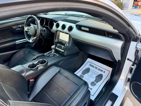 Used 2016 Ford Mustang GT Premium w/ Black Accent Package RWD image 16