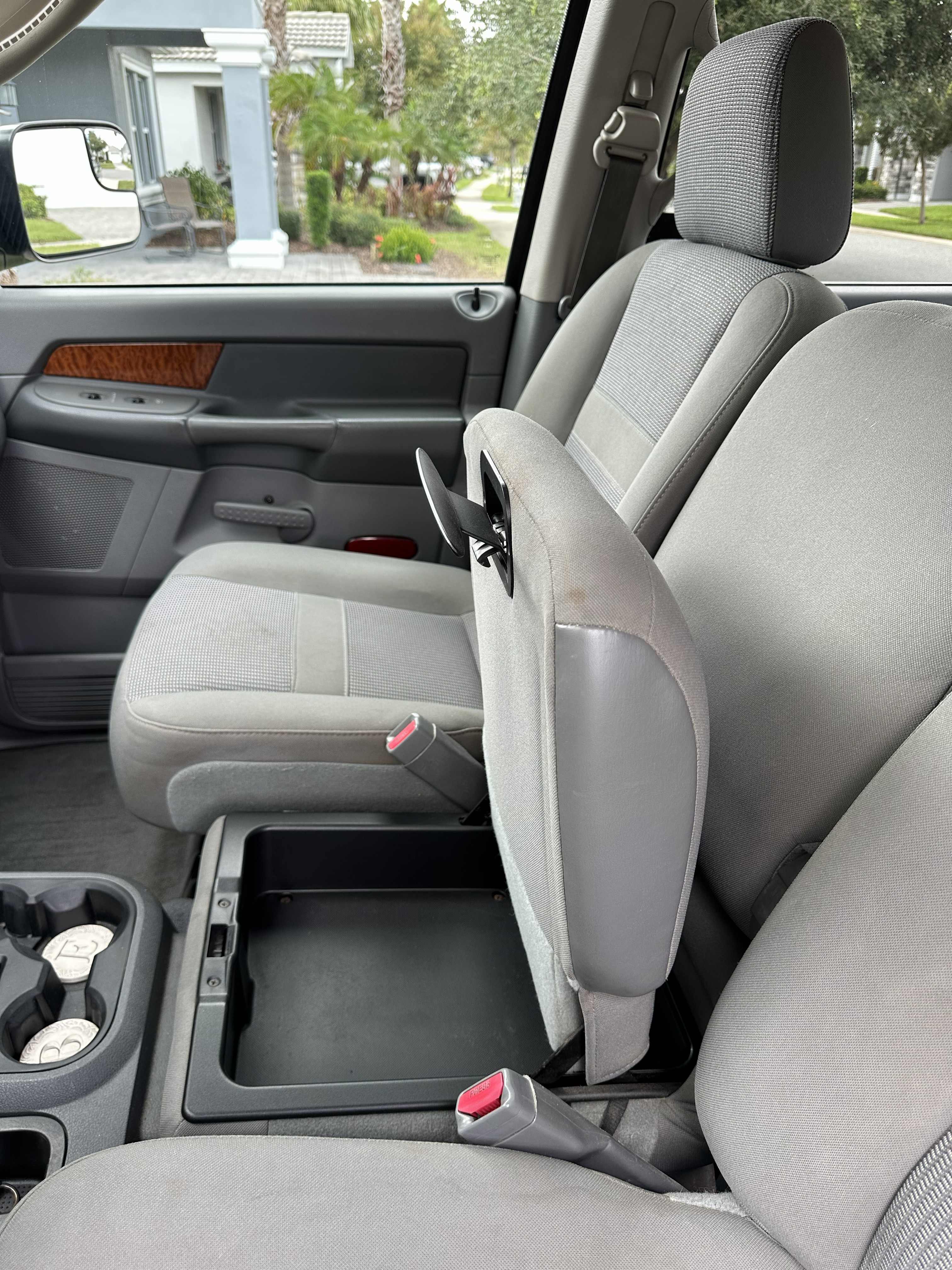 Used 2006 Dodge Ram 2500 Truck SLT RWD image 16