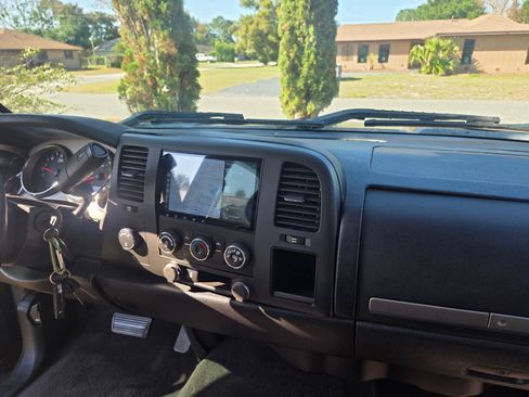 Used 2013 Chevrolet Silverado 1500 LT image 14