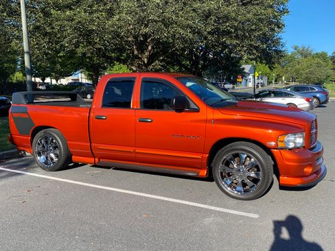 Used 2005 Dodge Ram 1500 Truck SLT w/ Daytona Edition Group image 14