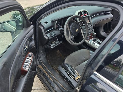 Used 2013 Chevrolet Malibu LT w/ Power Convenience Package image 2