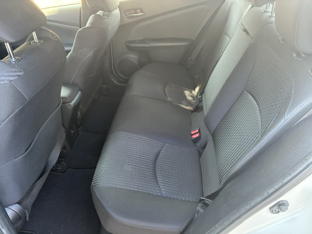 Used 2017 Toyota Prius Three FWD image 5