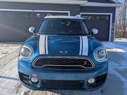 Used 2017 MINI Cooper Countryman S image 2