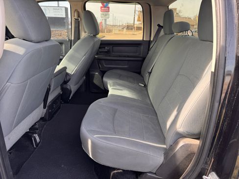 Used 2015 RAM 1500 Express image 6